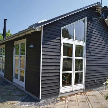 Three-bedroom Holiday In