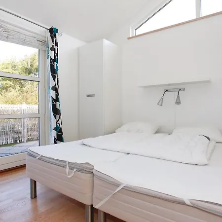 Three-bedroom Holiday In