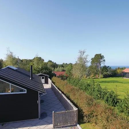 Casa vacanze Three-bedroom Holiday In